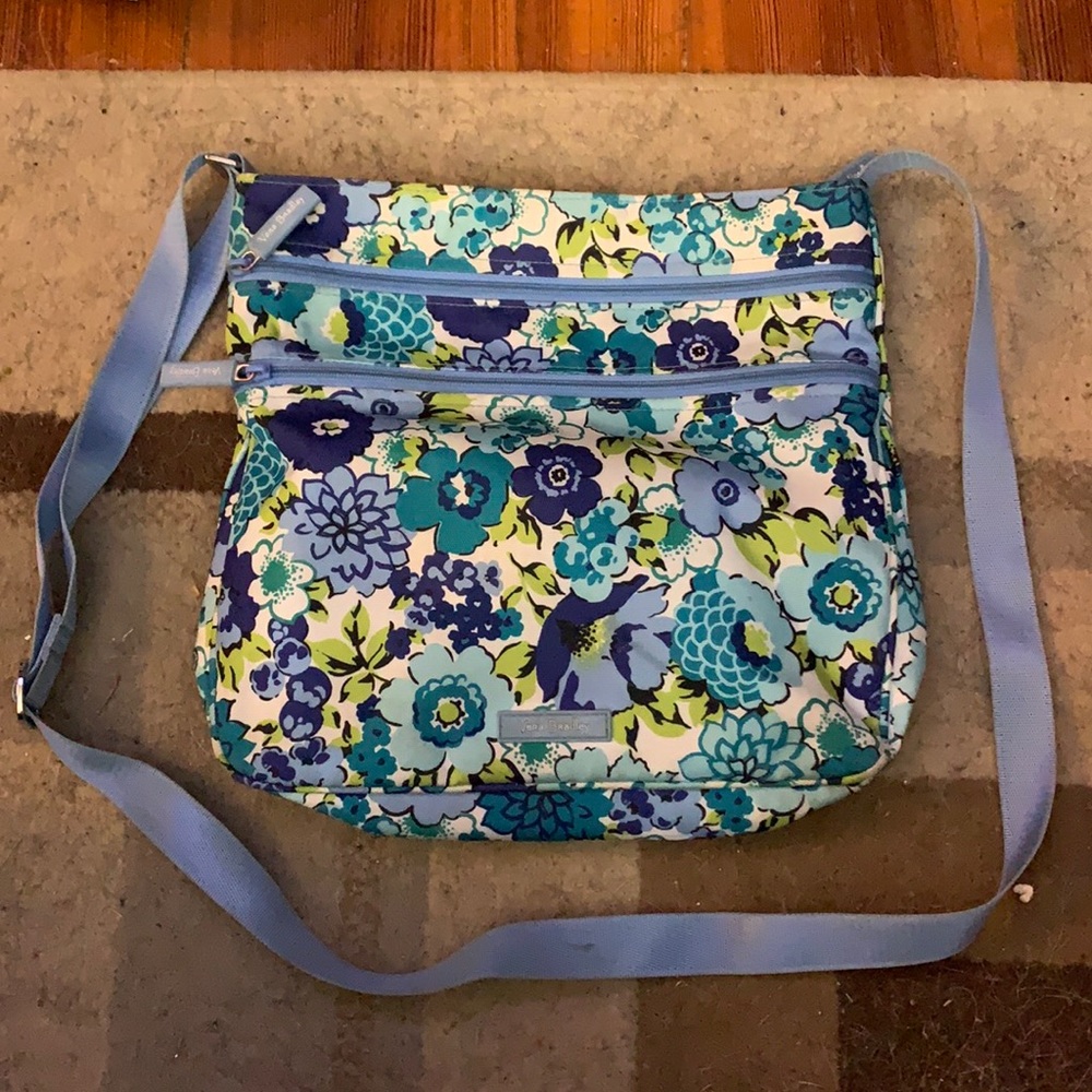 Vera Bradley Cross Body